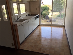 �������[