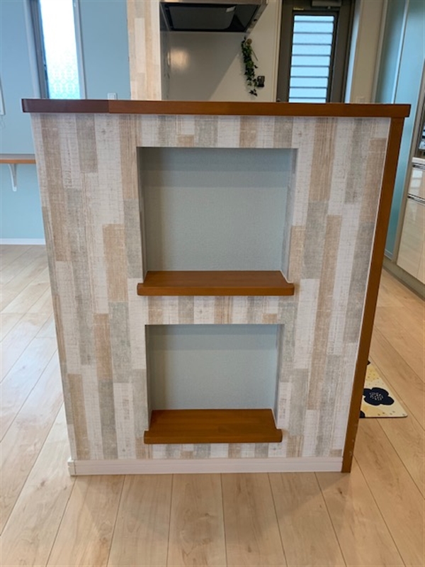 �ǎ��A�N���X